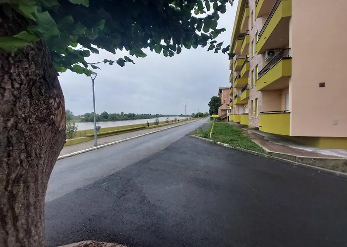 Kej Lux Apartman